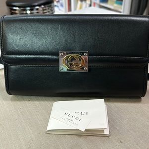Preowned Gucci purse